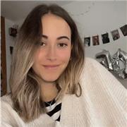 Profesora de apoyo y repaso general, también asignaturas concretas. Desde infantil hasta bachillerato